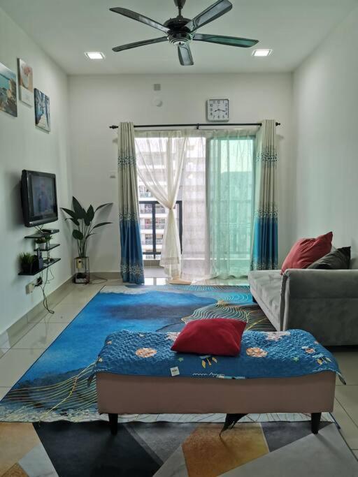 Zanra Homestay At Residensi Zamrud Blok B Kajang Luaran gambar
